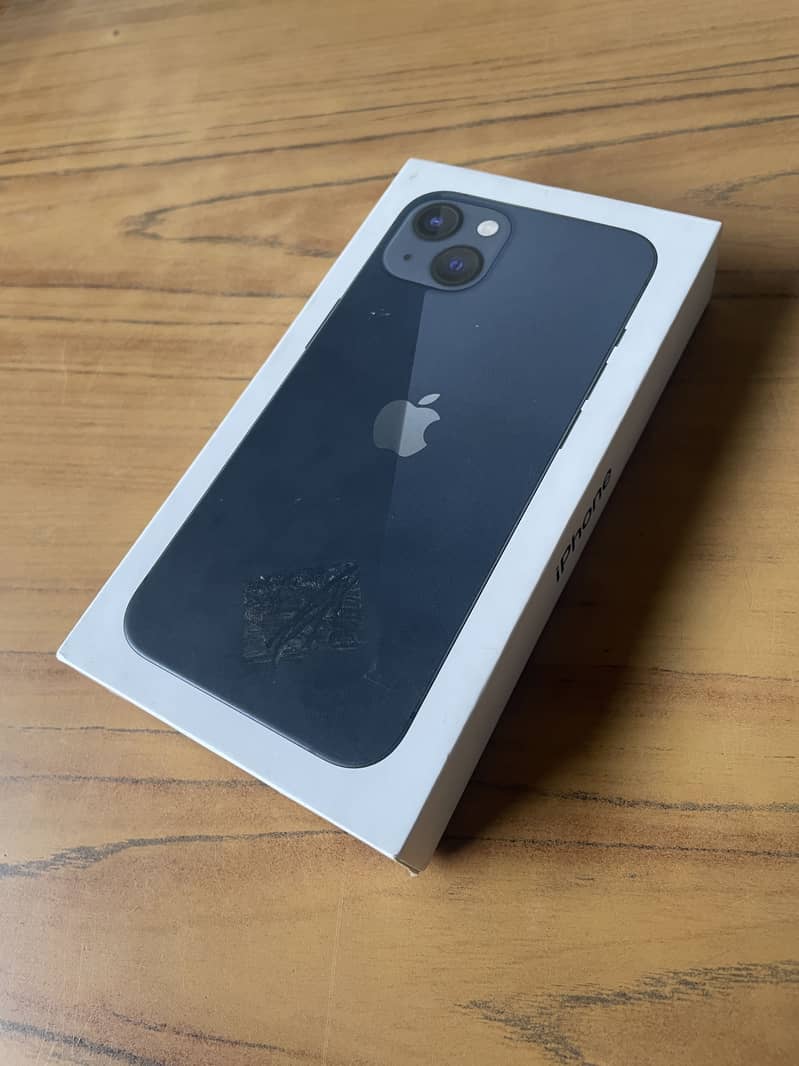 iPhone 13 7