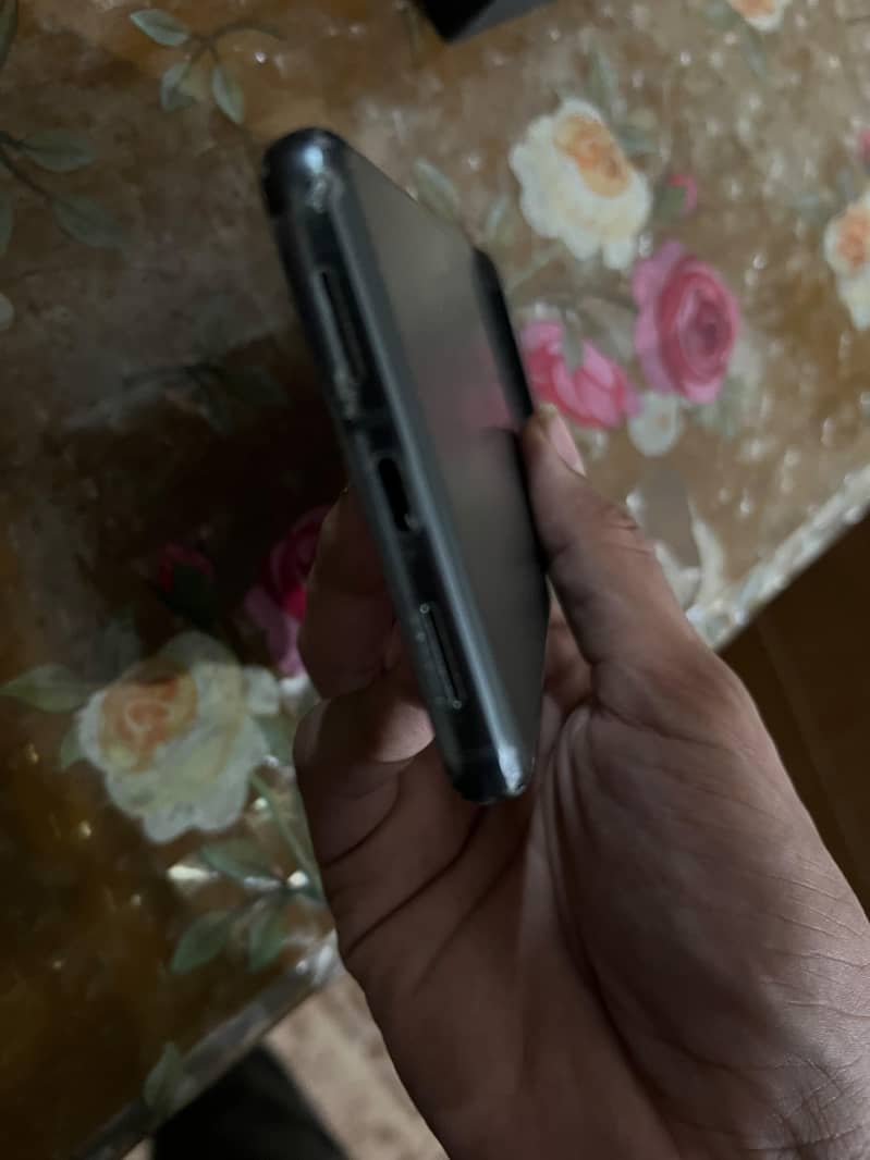 Google Pixel 8 Pro 2