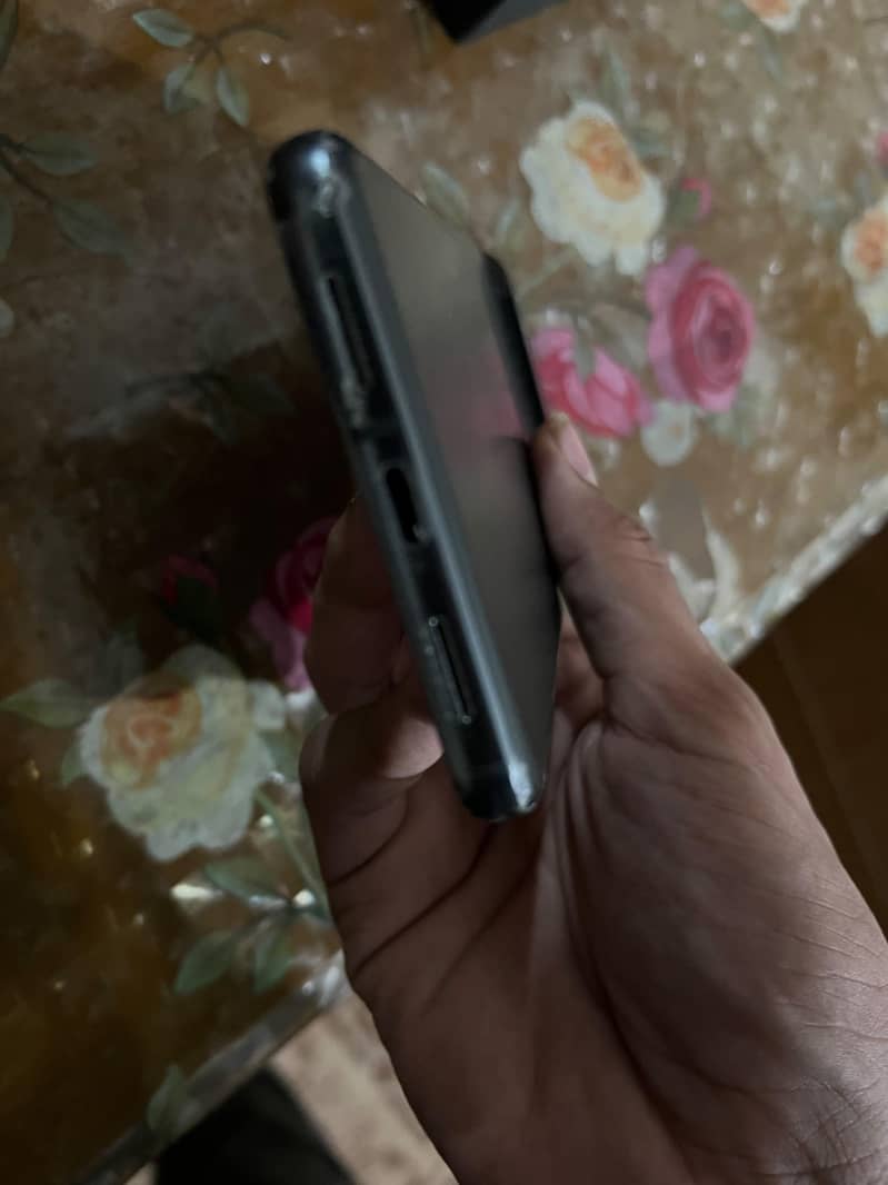 Google Pixel 8 Pro 6