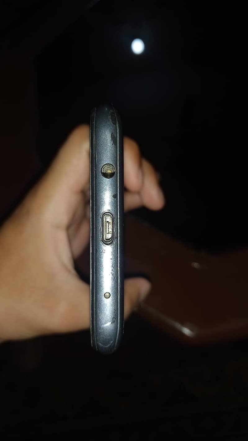 Tecno Spark 7 4