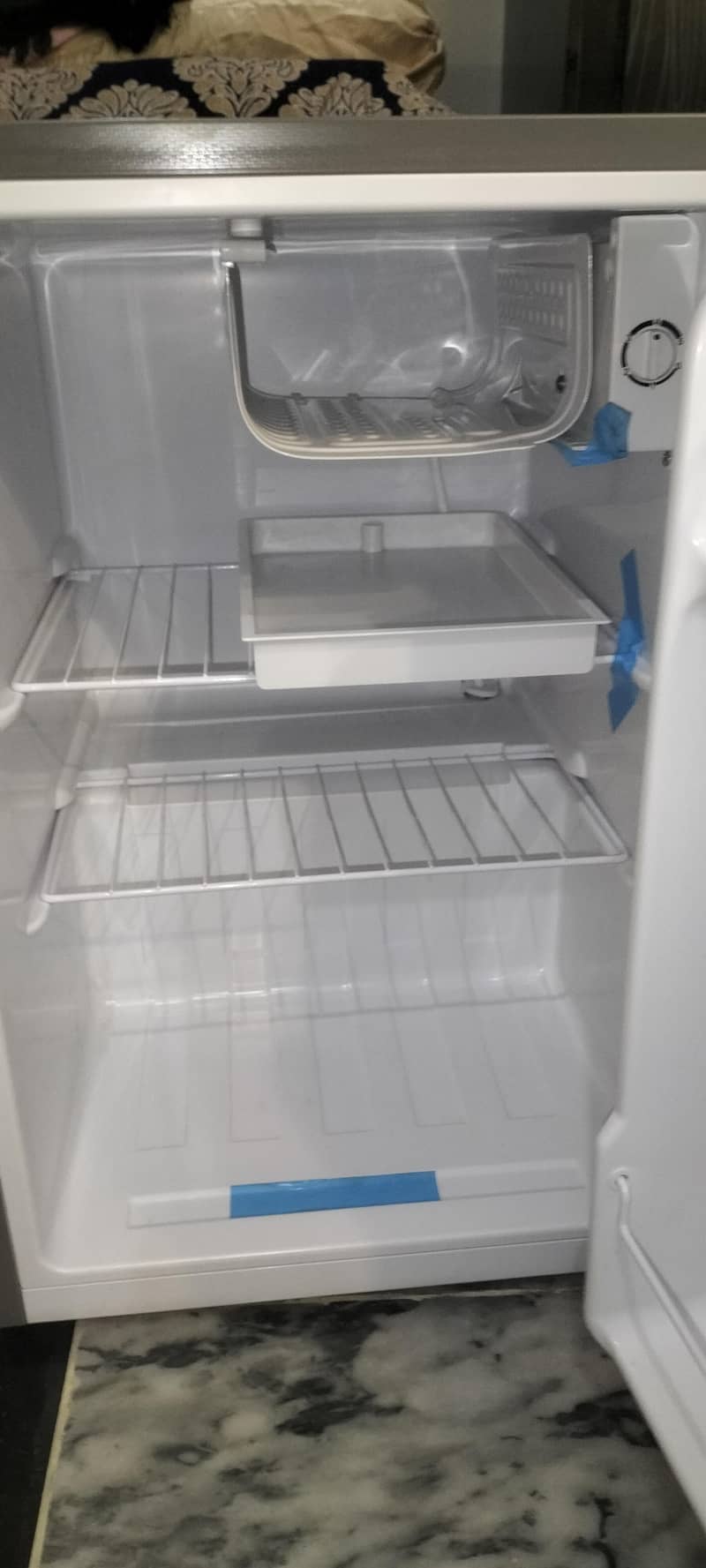 small size fridge 2
