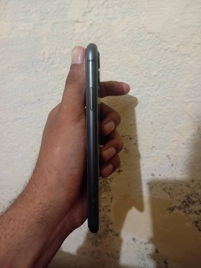 Apple iPhone 11 1