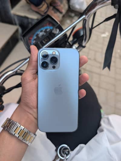 Apple iPhone 13 Pro Max