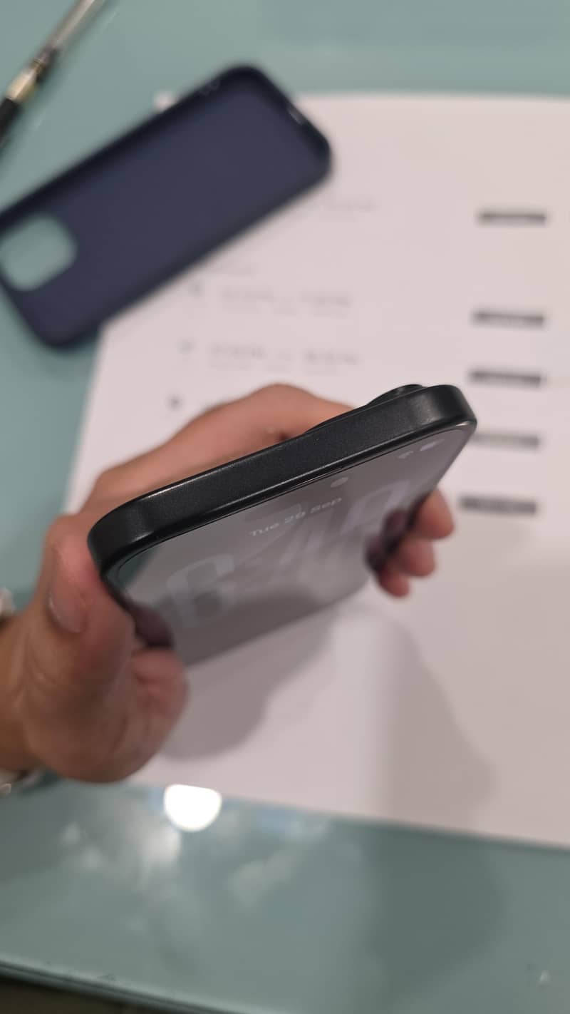 Apple iPhone 15 3