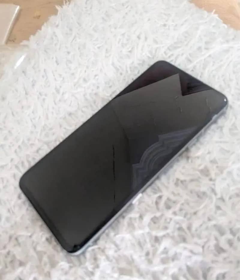 GOOGLE PIXEL 8 4