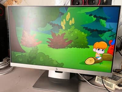 Hp borderless LED 22inches
