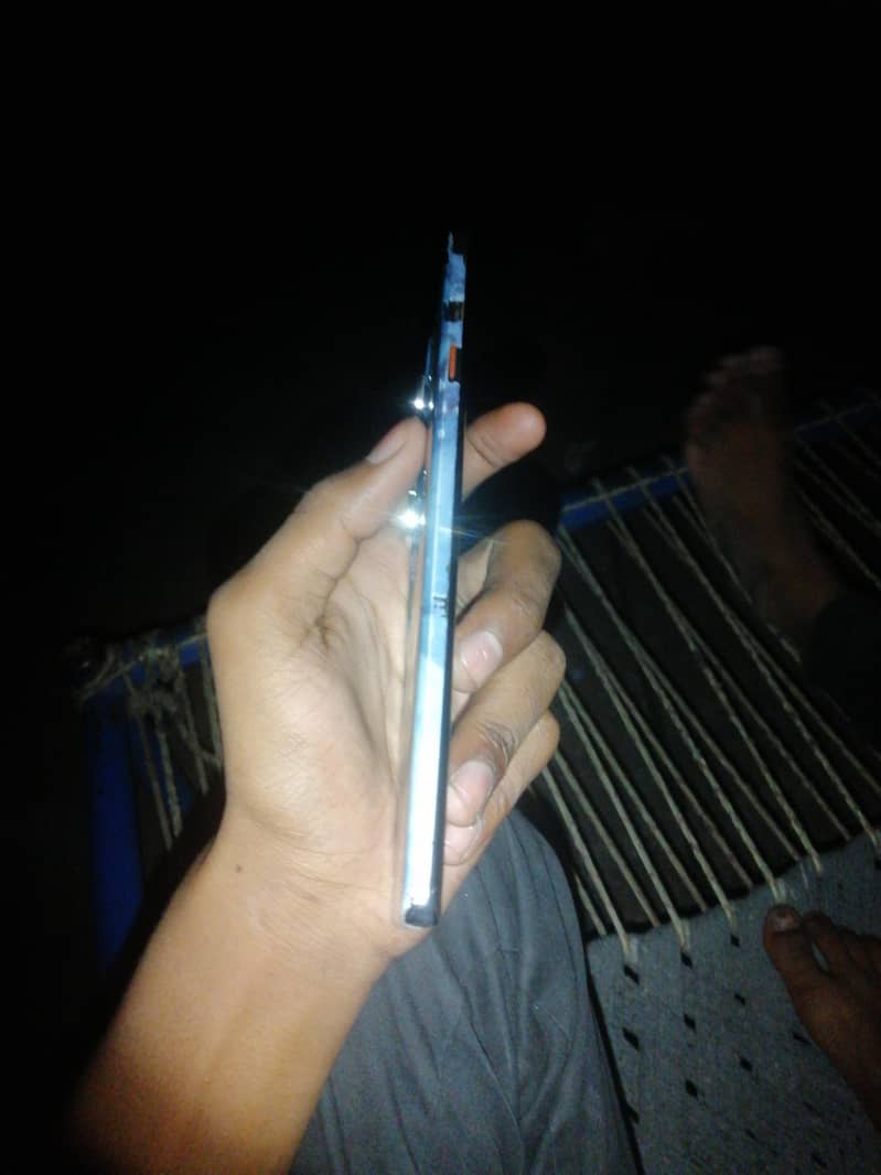 Tecno CAMON 40 Pro 3