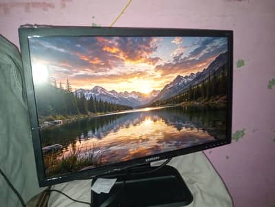 Samsung 24 Inch LED Monitor NC241-T Full HD 1080p - Zero Client