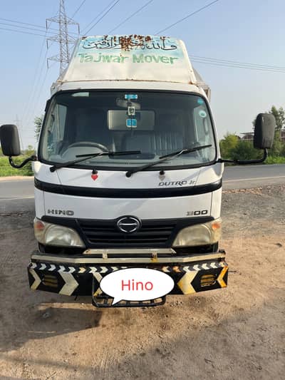 Hino Dutro