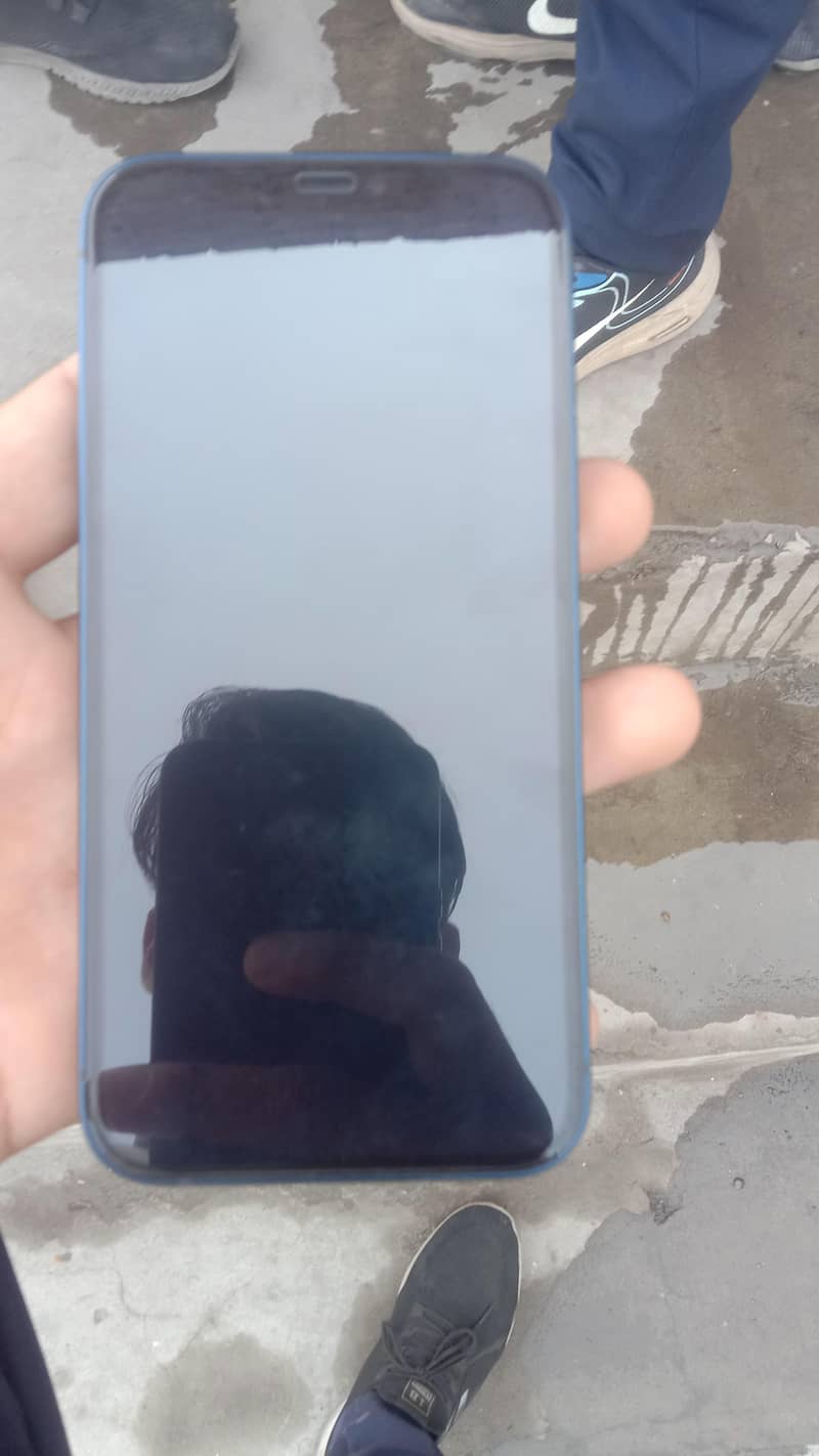Apple iPhone 12 1