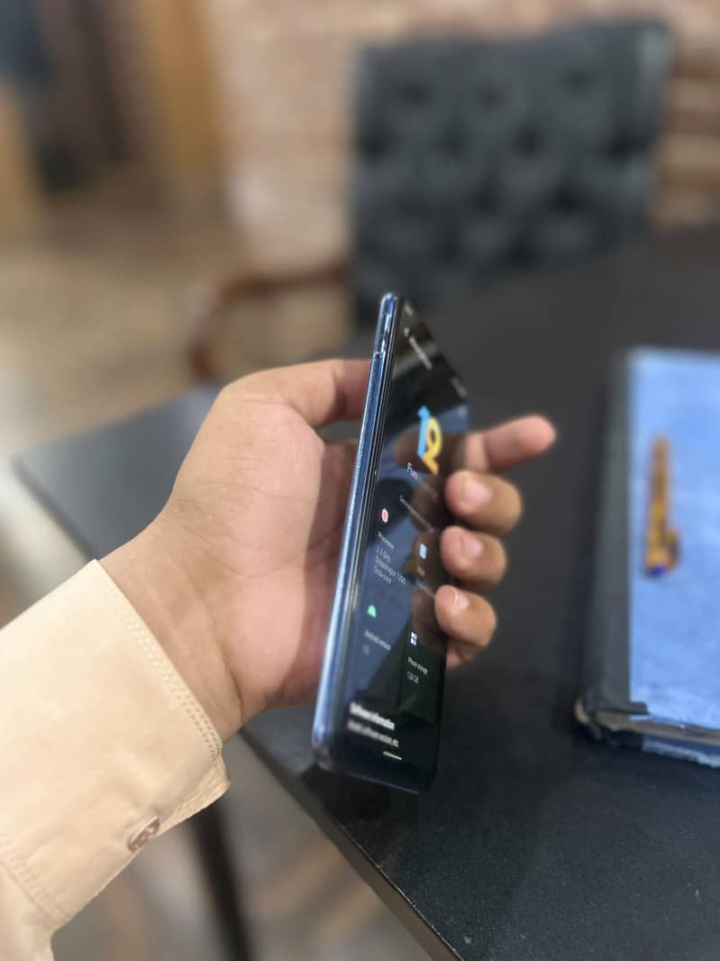 Vivo V21e 5
