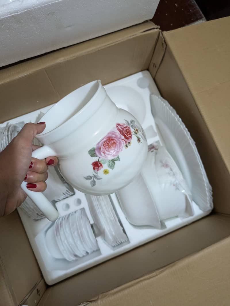 dinner set 0