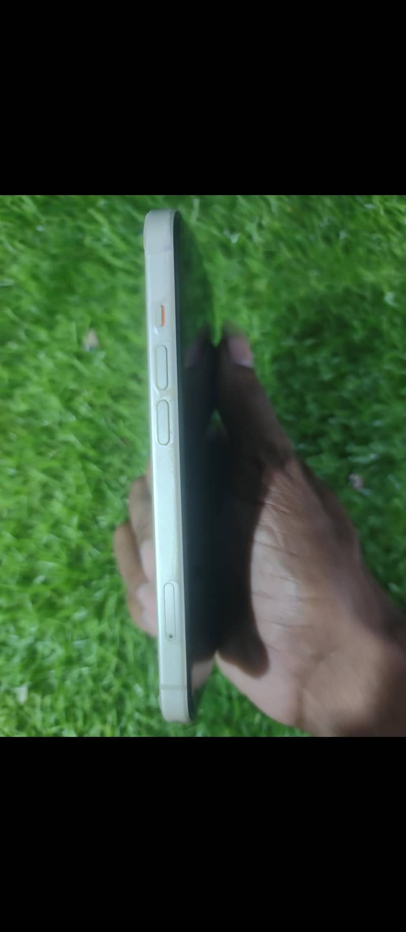 Apple iPhone 15 7