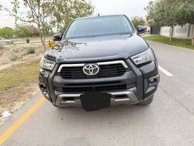Toyota Hilux Revo Rocco 2023