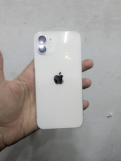 Apple iPhone 12