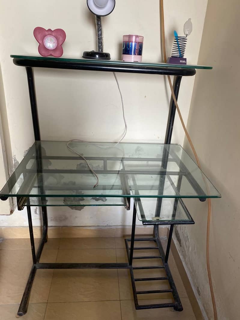 computer table/study table 0