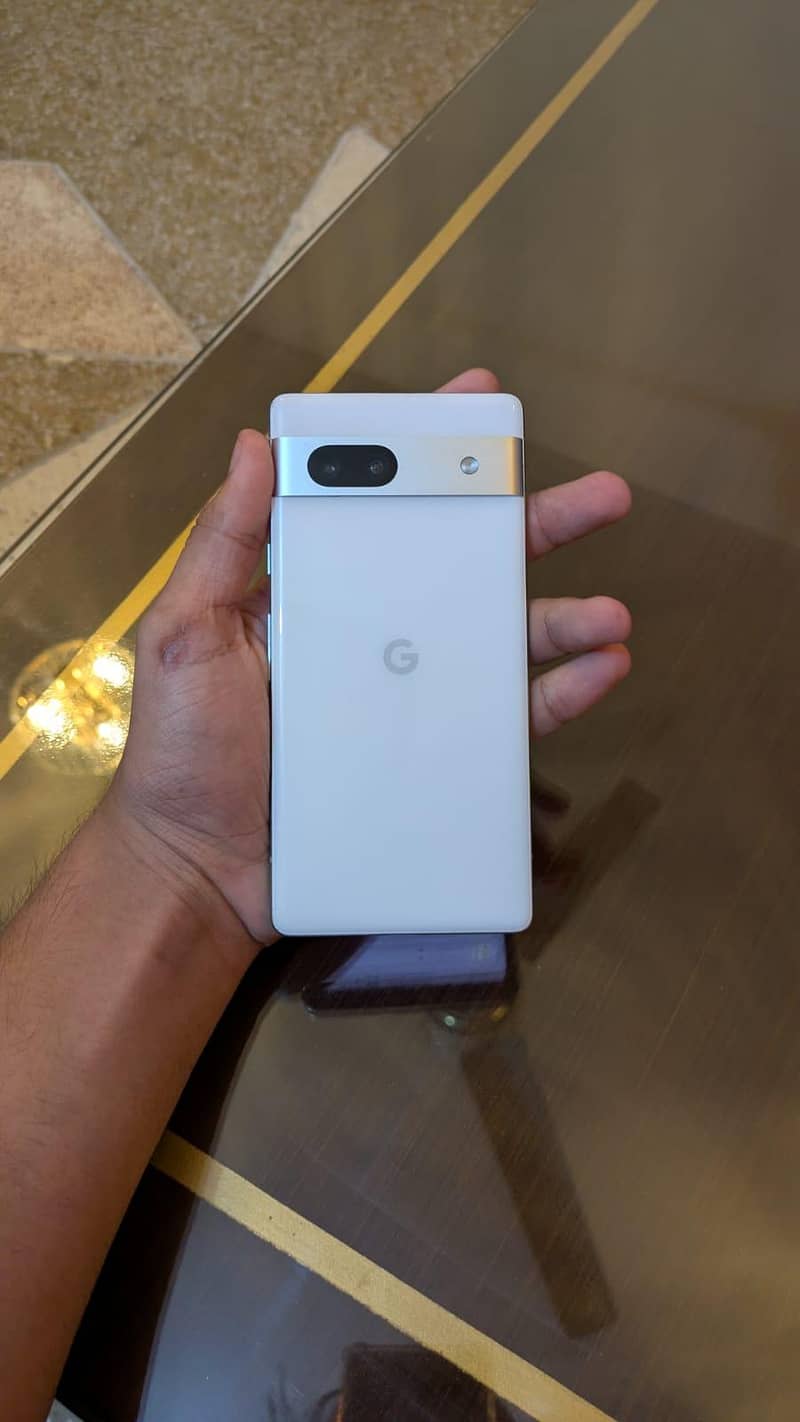 Google Pixel 7a 2