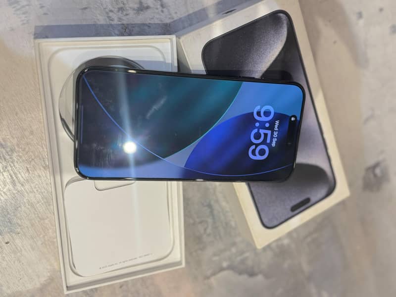Apple iPhone 15 Pro Max 1