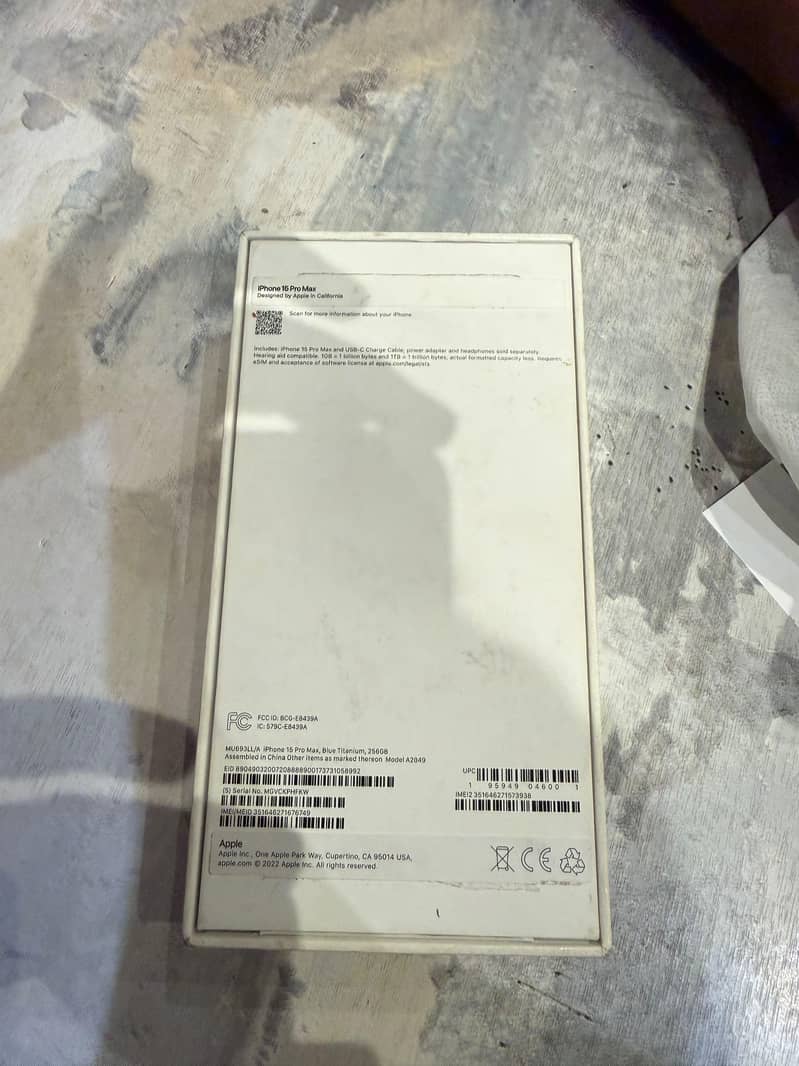 Apple iPhone 15 Pro Max 4
