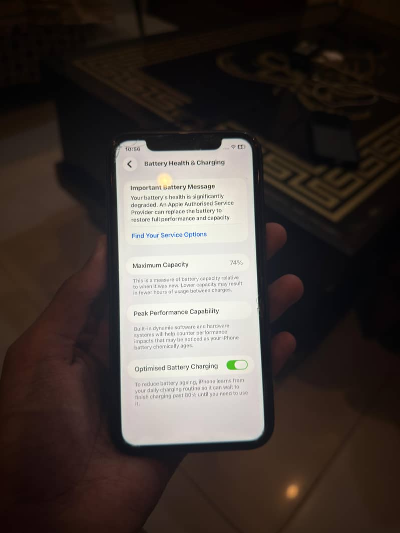 Apple iPhone 11 3