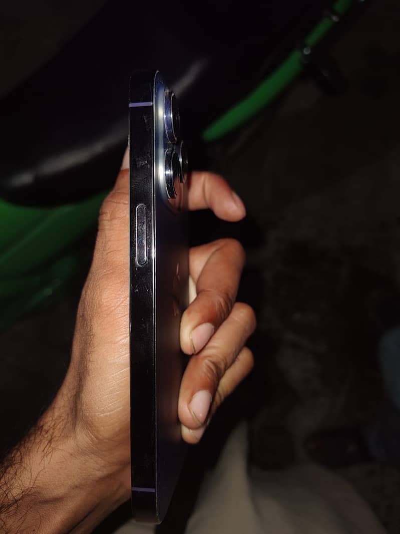Apple iPhone 14 Pro 7