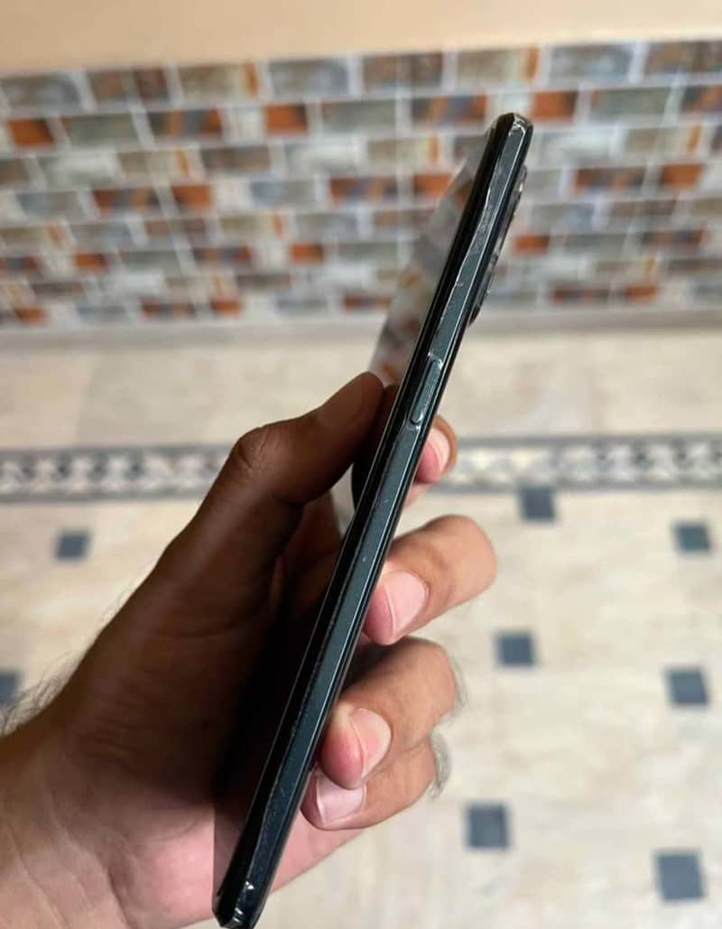 Realme 9 Pro Plus 6