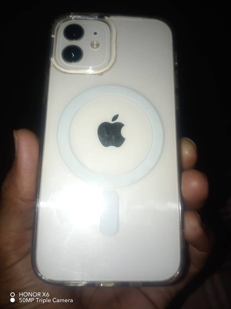 Apple iPhone 12 0