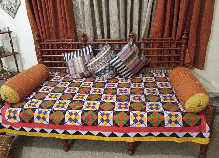 sofa and dewan 3