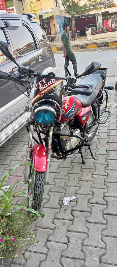 Suzuki gs 150