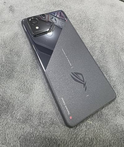 GAMING  BEAST  ROG 8