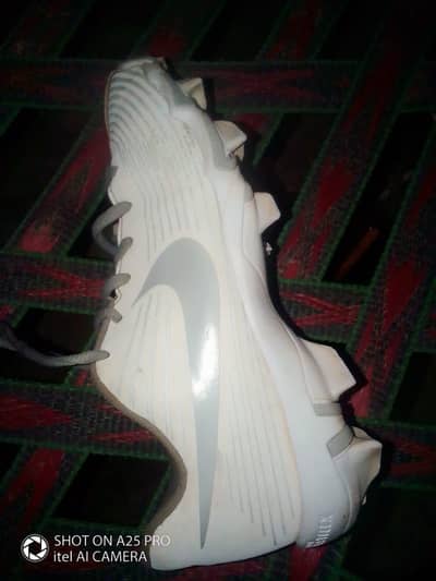 Sport shoes For kid size (6) good material new condition