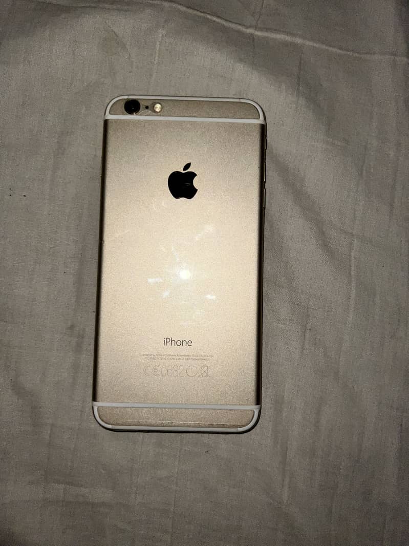 Apple iPhone 6 Plus 1