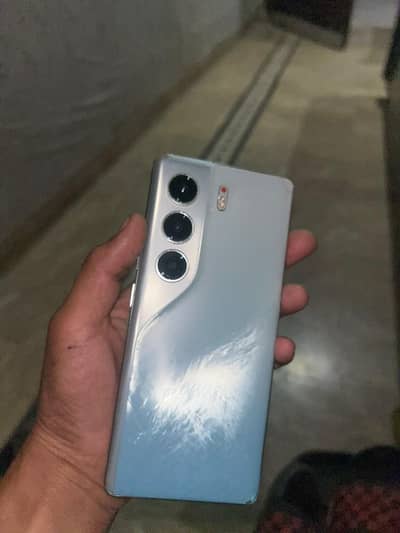 camon 40 pro