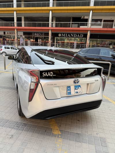 Toyota Prius 2018