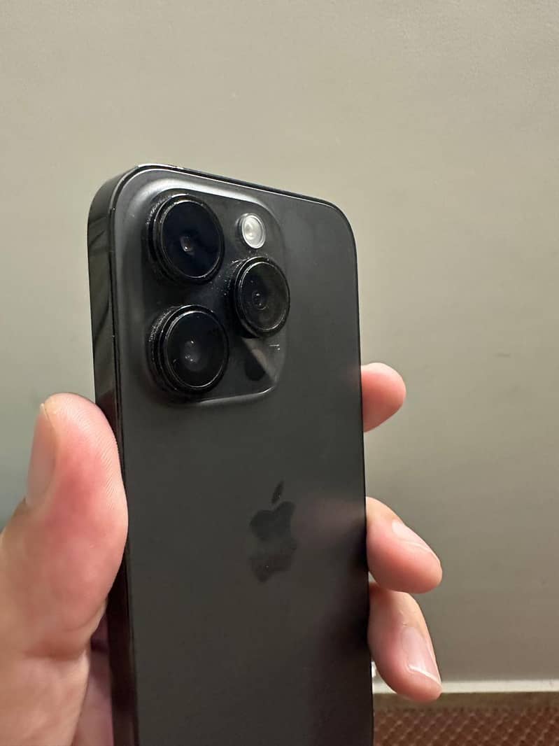 Apple iPhone 14 Pro 4