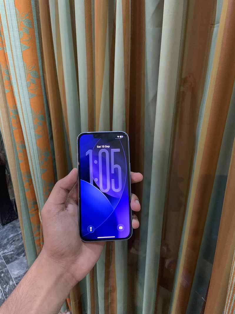 Apple iPhone 14 5