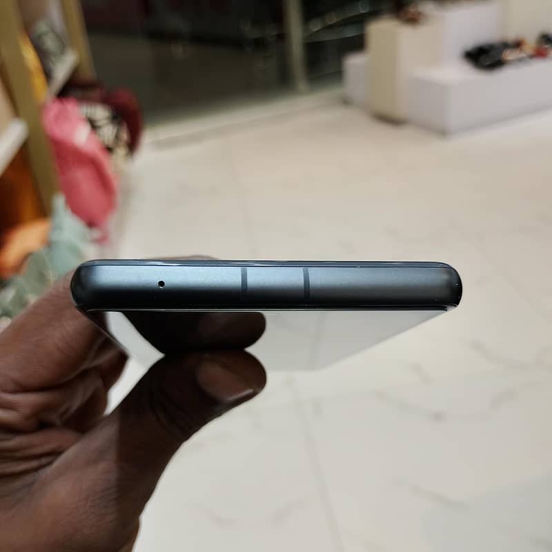 Google Pixel 7a 4