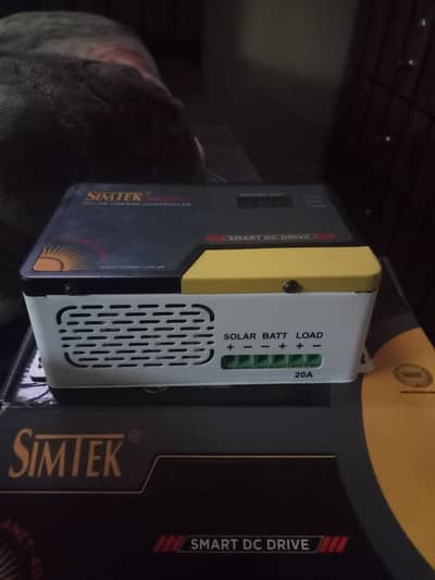 Simtek Mppt 40A