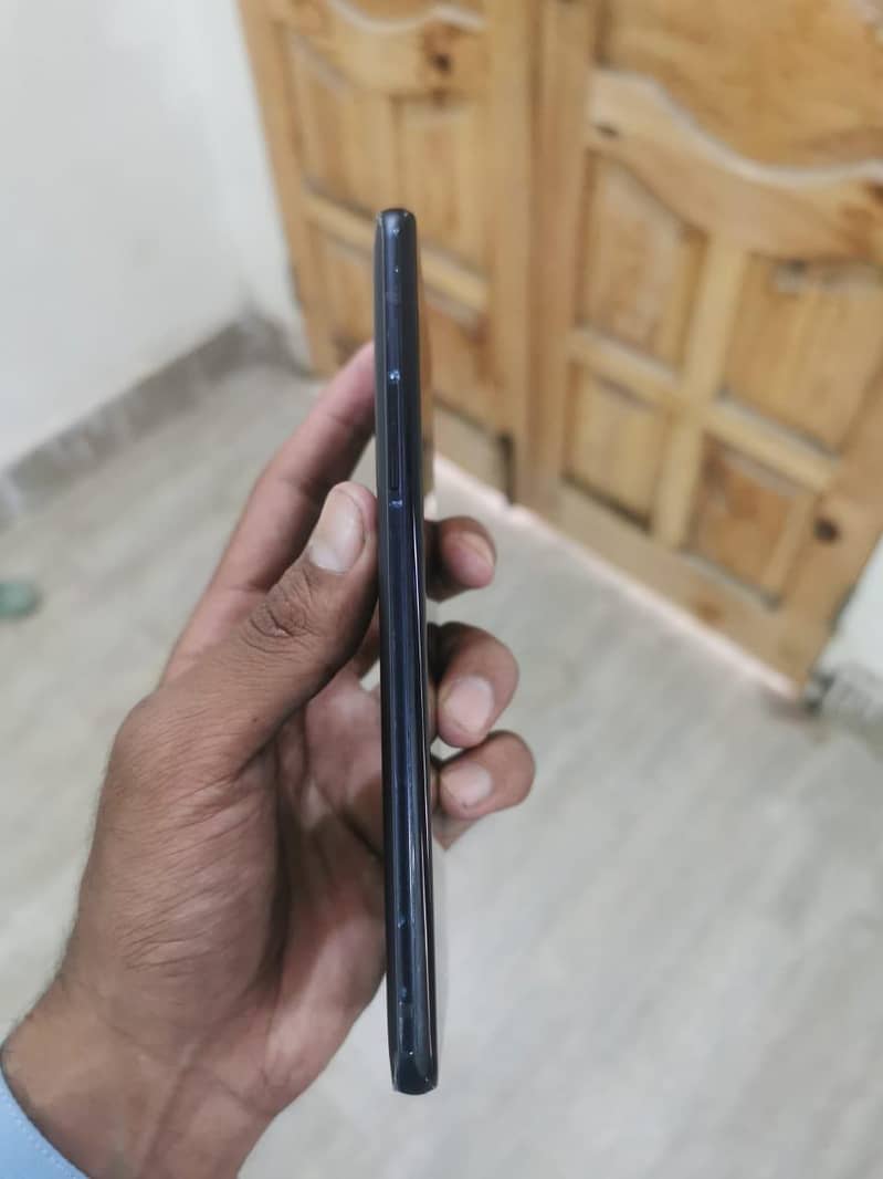One Plus 8 Pro 0