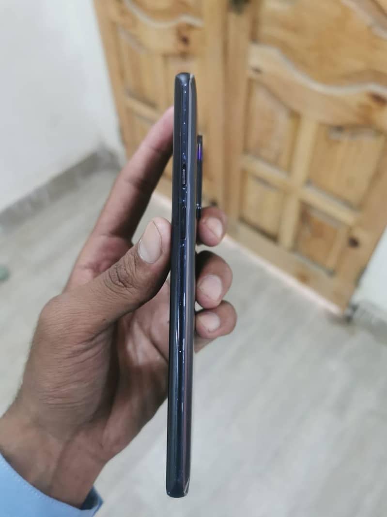 One Plus 8 Pro 4