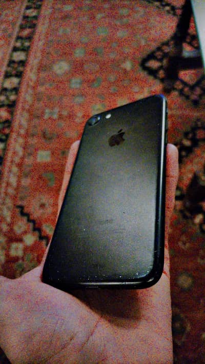Apple iPhone 7