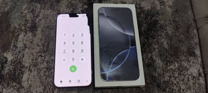 Apple iPhone 16 Pro Max