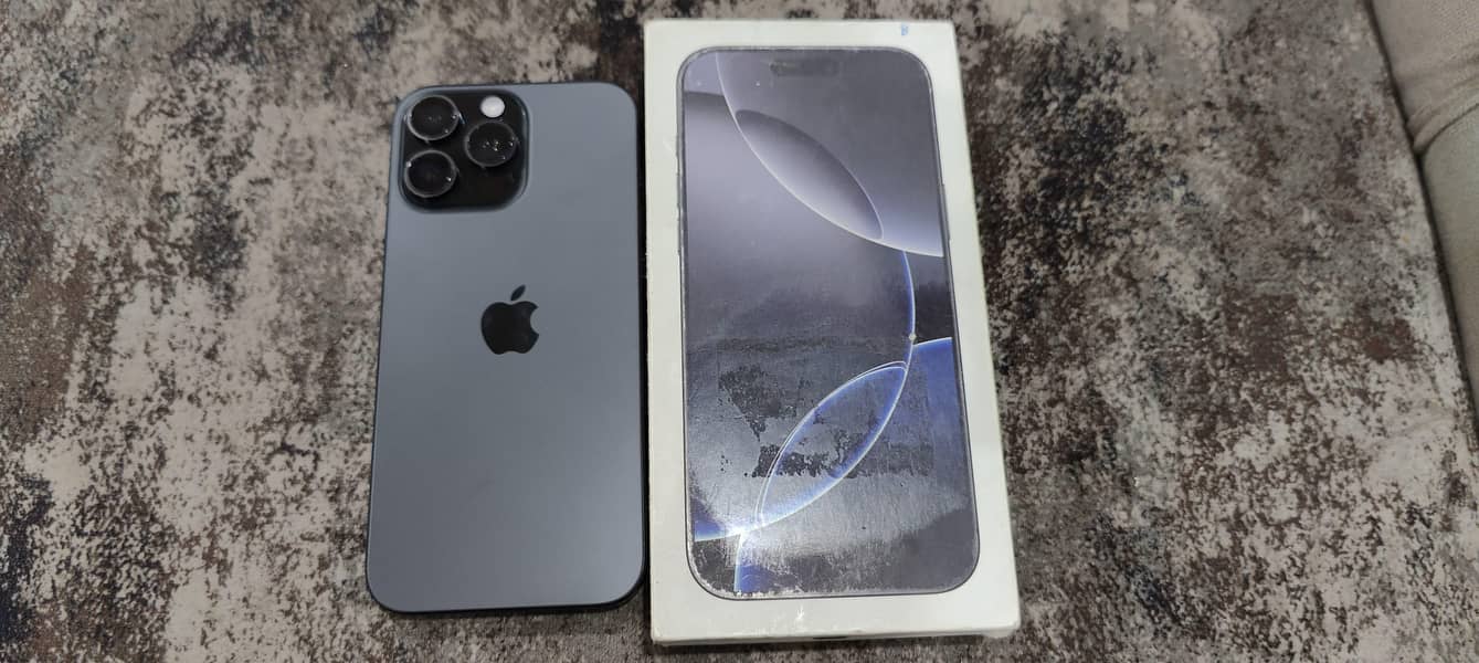Apple iPhone 16 Pro Max 2