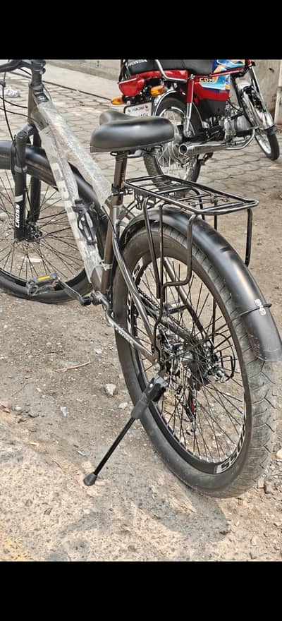 Bicycle For Sale || Totally Genion hai || Used ma Hai