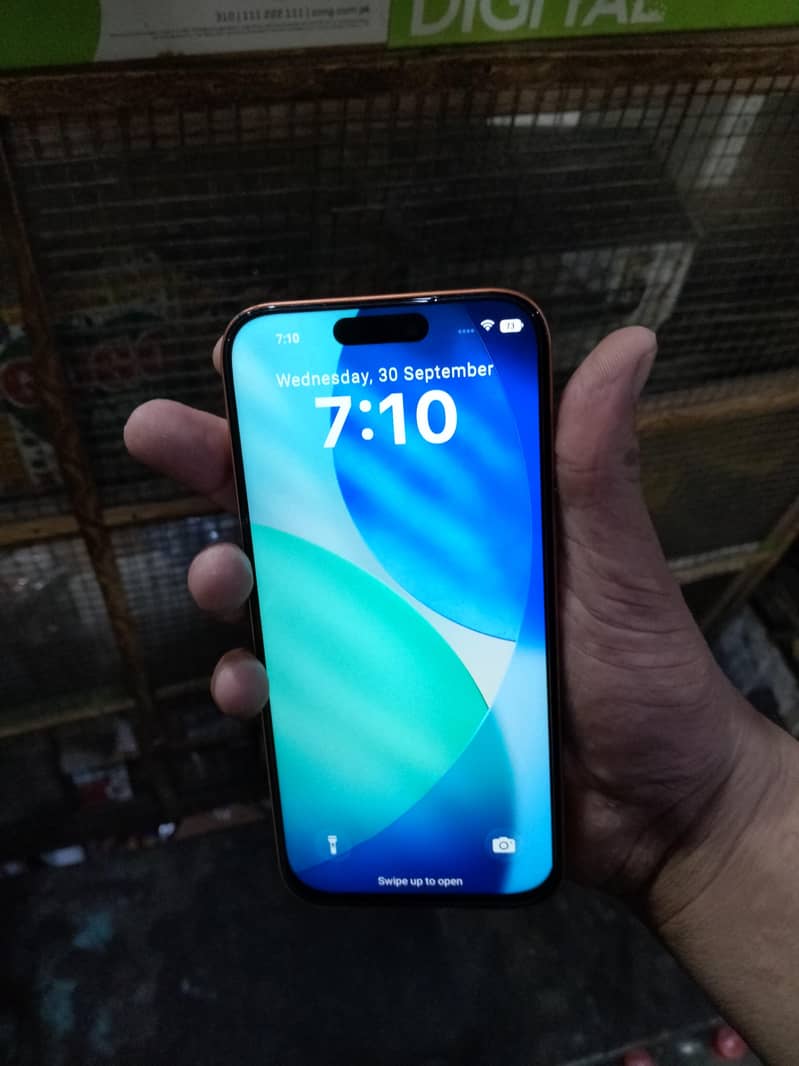 Apple iPhone 17 Pro Max 0