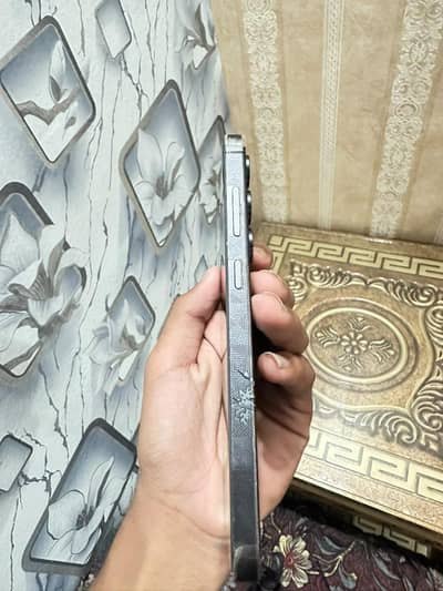 Samsung Mobile S24 fE