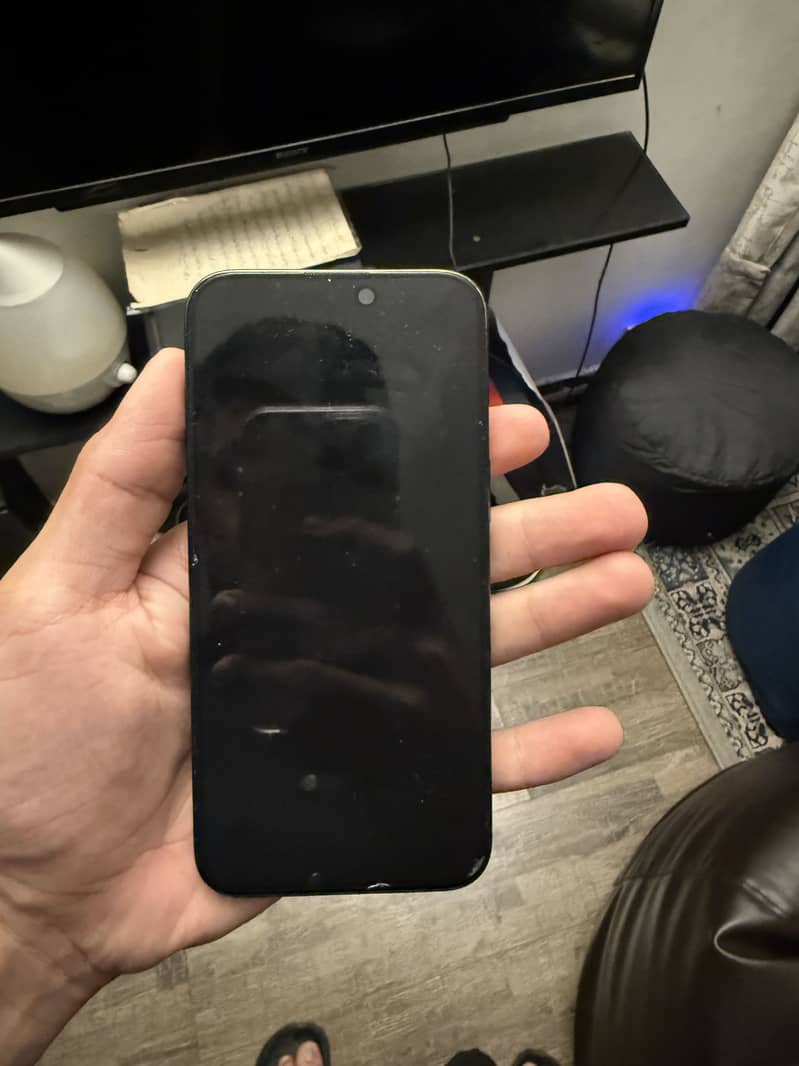 Apple iPhone 15 Pro Max 1