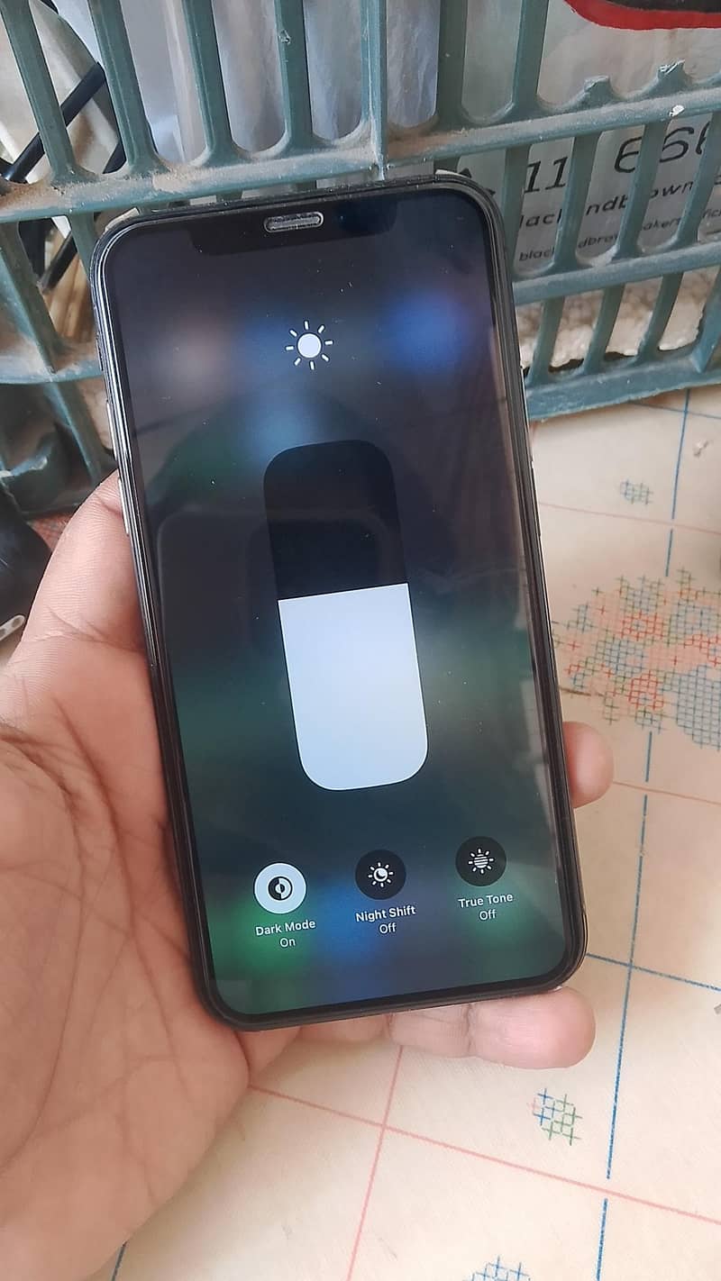 Apple iPhone X 2