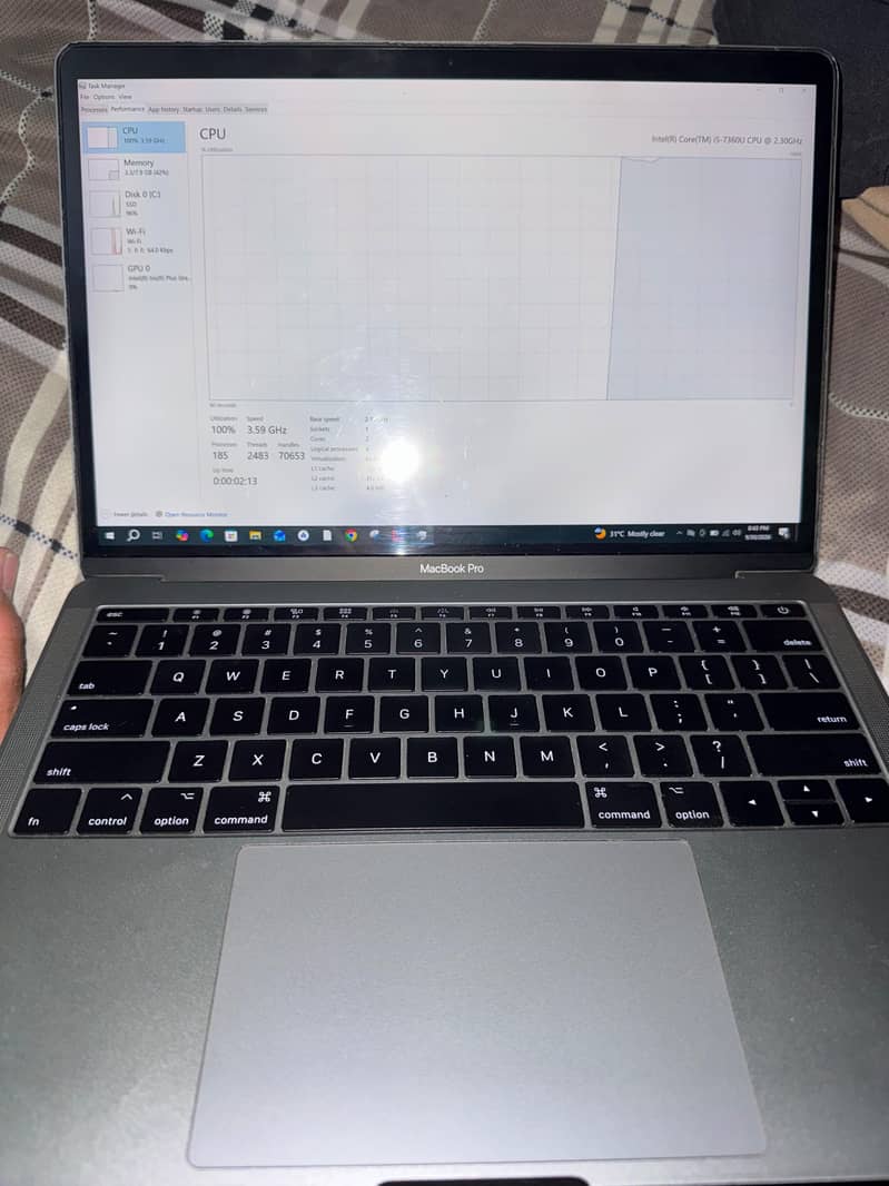 Apple MacBook pro 8
