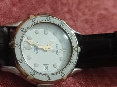 Vintage Seiko Scuba 200m Quartz Diver Watch – White Dial Two-Tone